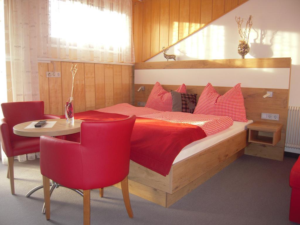 Pension Nocksteinblick Guggenthal Kamer foto